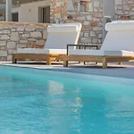 T7 Luxury Paros * Kampos (Antiparos)