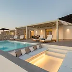 T7 Luxury Paros 酒店