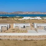 T7 Luxury Paros *