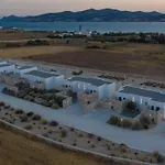 T7 Luxury Paros *