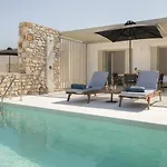 T7 Luxury Paros *