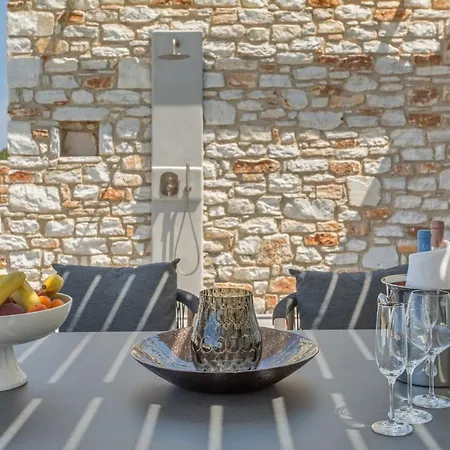 T7 Luxury Paros Hotell Kampos (Antiparos)