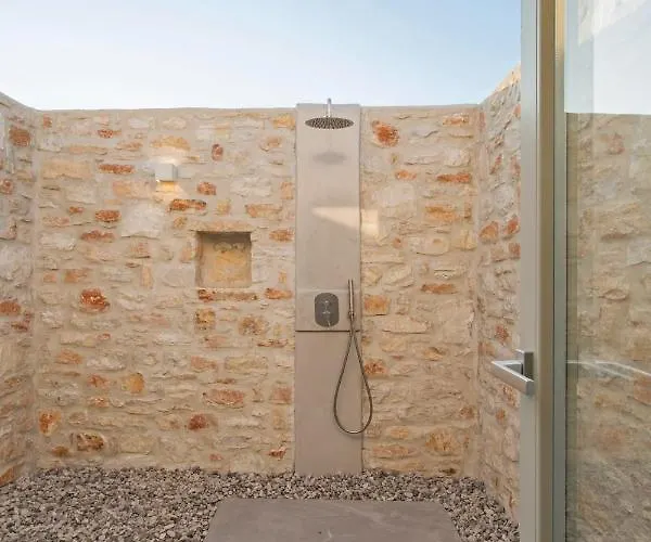 Hotel T7 Luxury Paros